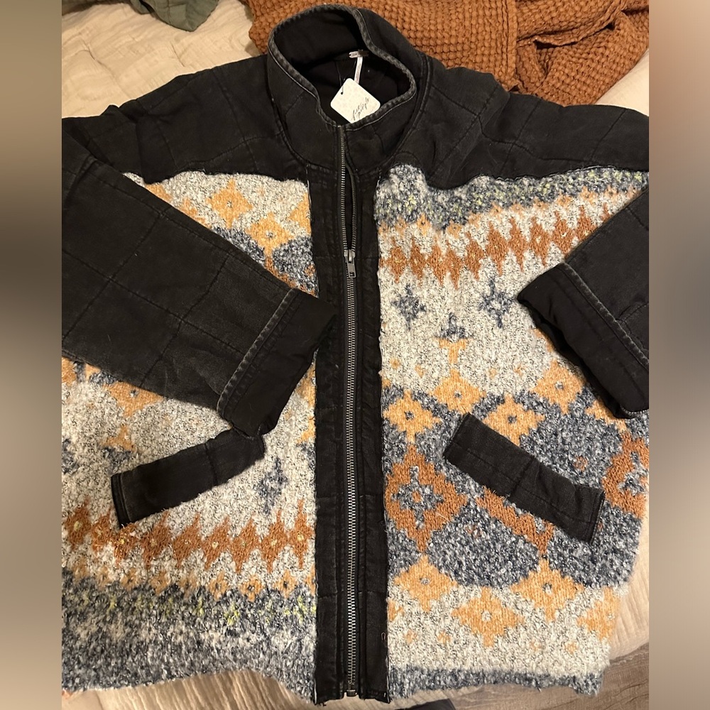 NWT Free People quilted dolman jacket with beautiful knit detail.
